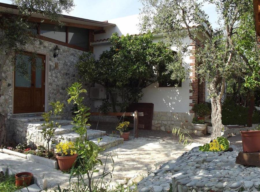 Il Gelso Bianco Hotel Vieste Bagian luar foto